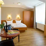 R&r Hotel Baabe