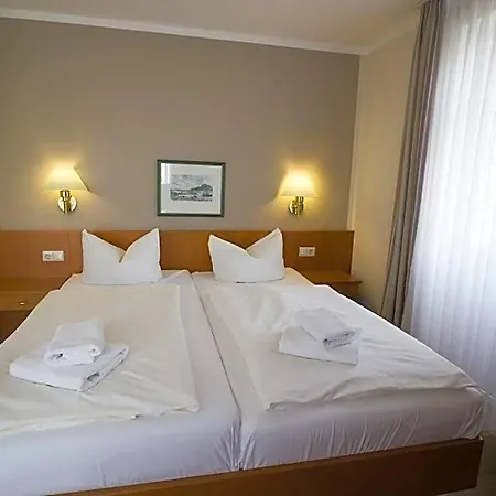 Szálloda R&r