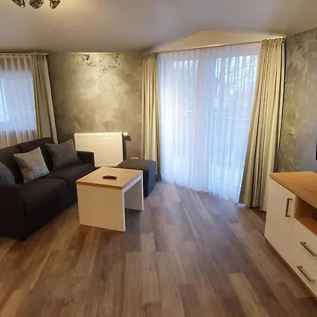 R&r Hotel